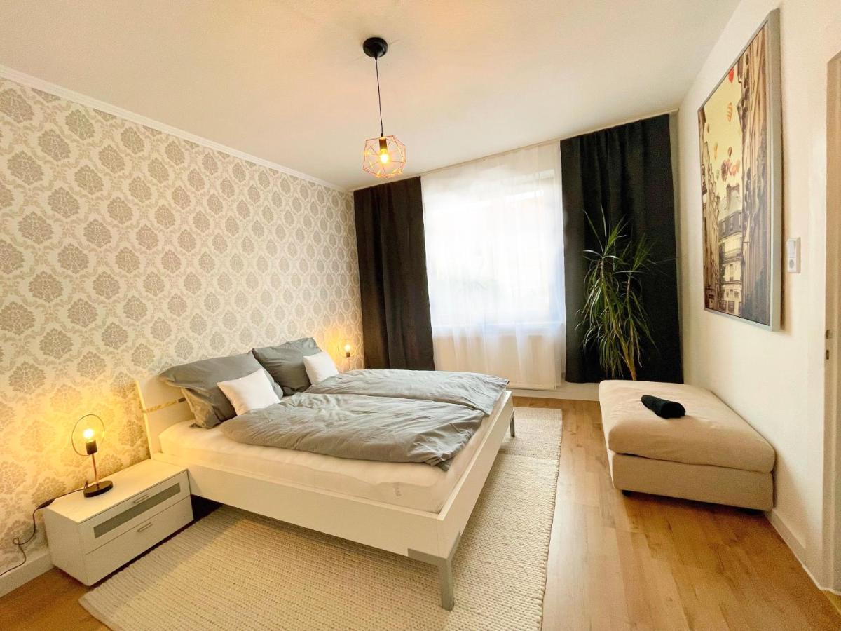 Gemuetliche Und Charmante Ferienwohnung In Der Schoenen Rattenfaengerstadt Hameln Exterior foto